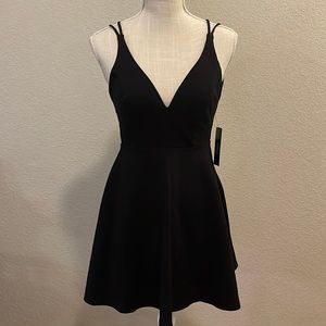 Lulu’s Believe In Love Black Backless Skater Dress Size Small